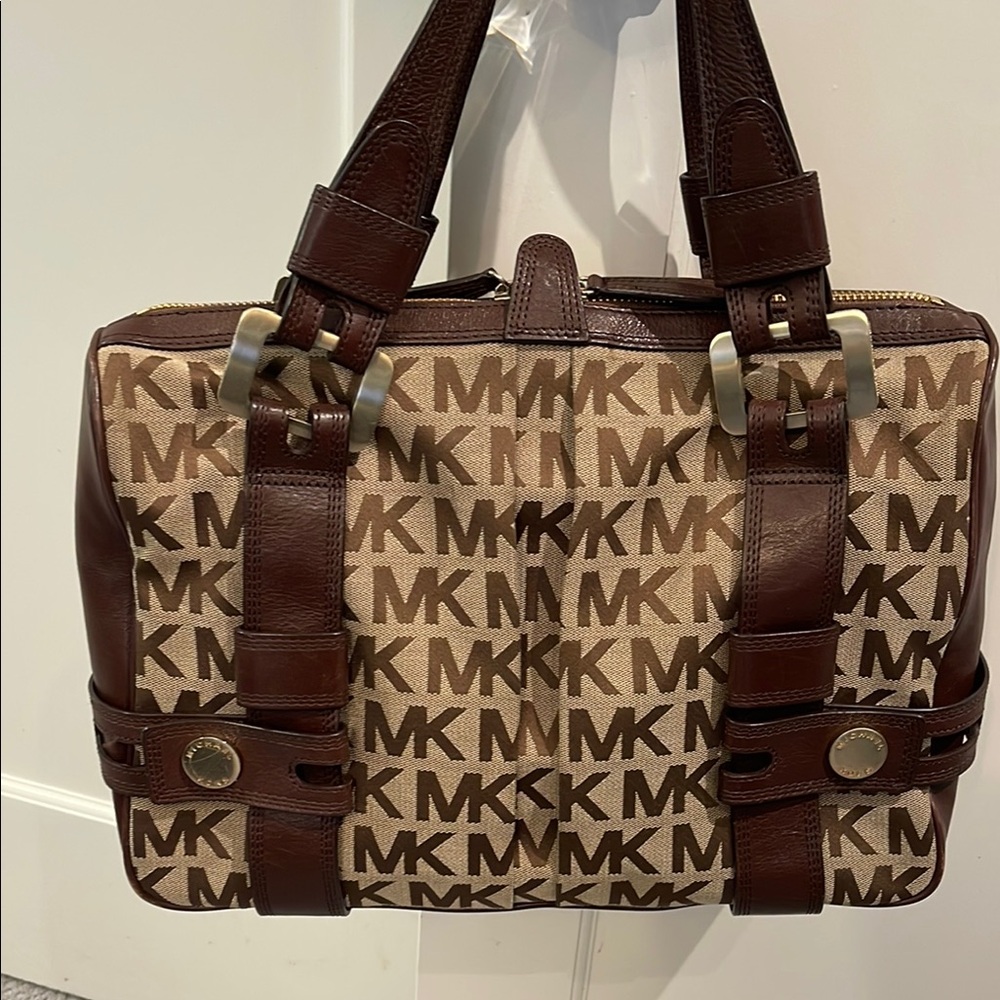 Michael Kors Brown Monogram Bag - Picture 8 of 11